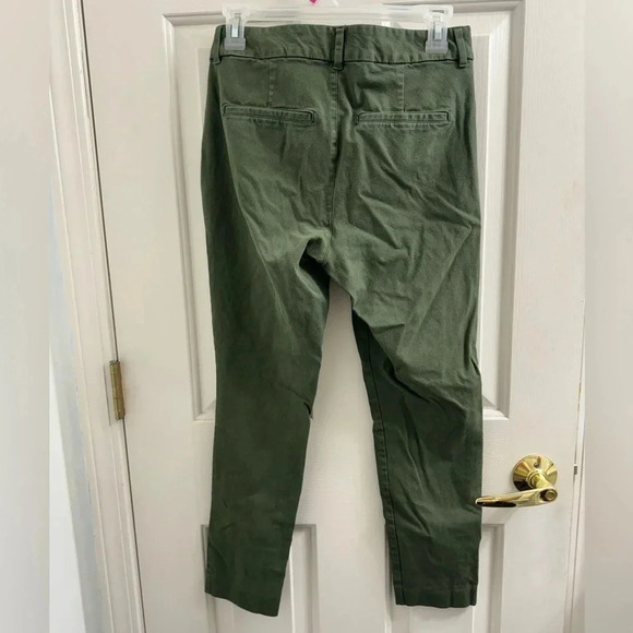 Old Navy Pixie high rise secret slim pockets size 4 - Picture 6 of 7